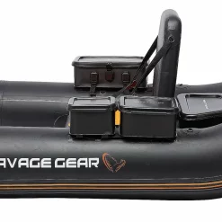 Savage Gear Belly Boat Pro-Motor 180cm 45 Savage Gear Belly Boat Pro-Motor 180cm -I enden av snøret Salg 75916 2.640
